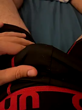 T0To  online show from October 18, 2025, 7:58 pm