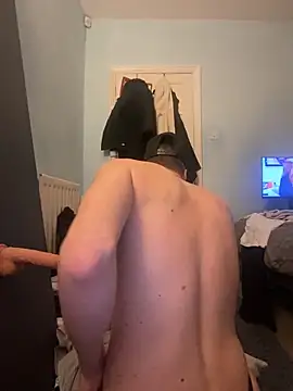 shyandchilling online show from March 25, 2026, 9:10 pm