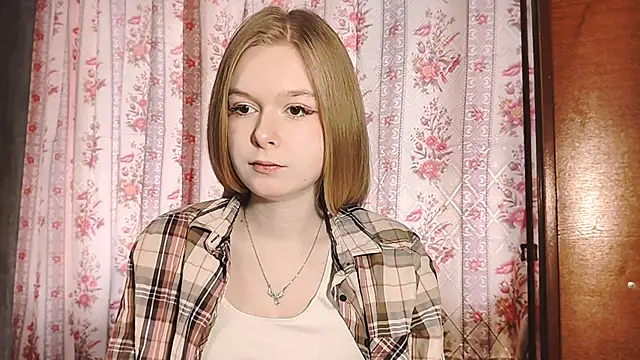 LiaVibes online show from March 24, 2026, 7:35 am