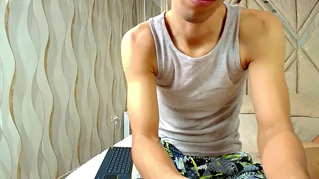 Couplex xxx online show from September 20, 2025, 1:28 am