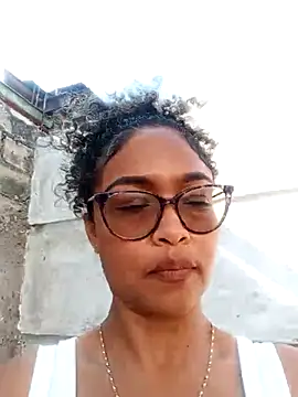 BiiancaEstradaa online show from March 4, 2026, 8:04 pm