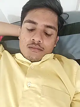 Sex  Toy123 online show from October 26, 2025, 5:52 pm