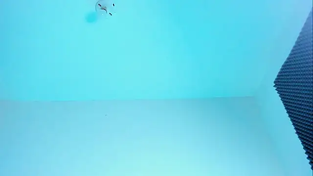 Ellope  online show from October 21, 2025, 11:16 pm