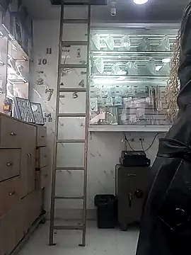 Skarleth Diaz online show from March 8, 2026, 6:12 pm