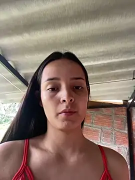 Mia jhoonson online show from September 11, 2025, 2:06 pm