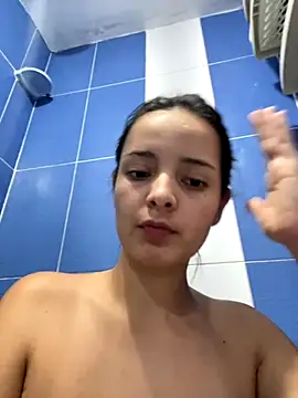 Mia jhoonson online show from September 25, 2025, 6:33 pm