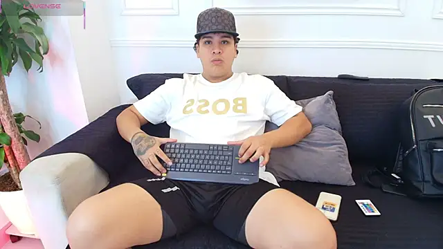 Naim Bennetsex online show from October 2, 2025, 6:37 pm