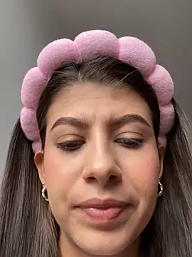 Lenapink19 online show from October 8, 2025, 9:12 pm