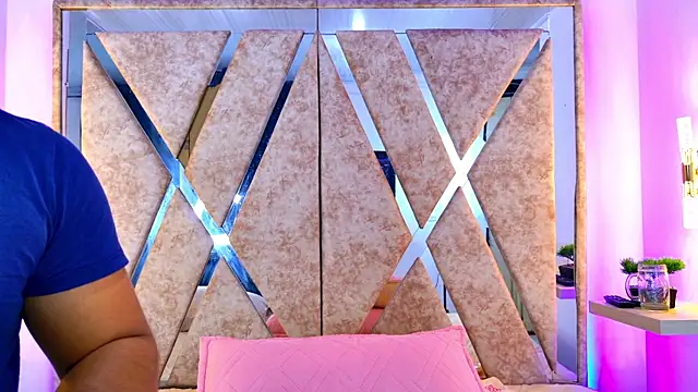 jayd muscle online show from December 23, 2025, 5:05 am