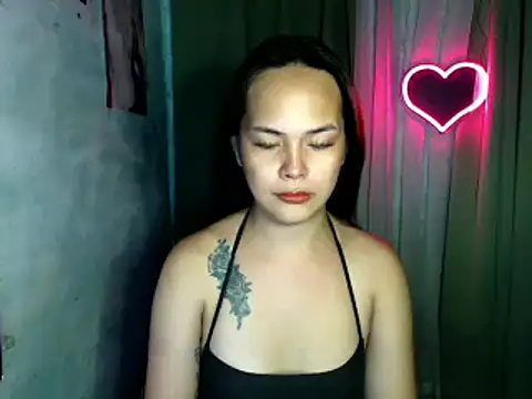 sweetsassyxx online show from February 11, 2026, 3:50 pm