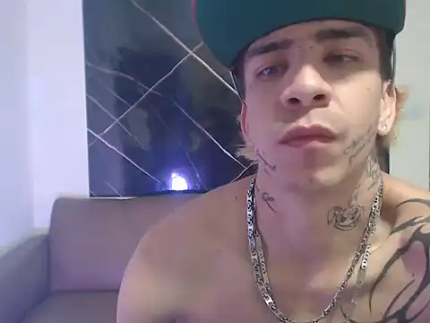 Dan jonson15 online show from September 11, 2025, 5:35 pm