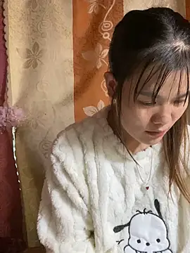 Snapshot of PhanHaa chatting on November 30, 2025, 12:31 pm PhanHaa online show from November 30, 2025, 12:31 pm