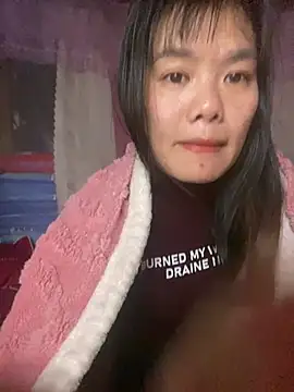 Snapshot of PhanHaa chatting on January 17, 2026, 1:16 pm PhanHaa online show from January 17, 2026, 1:16 pm