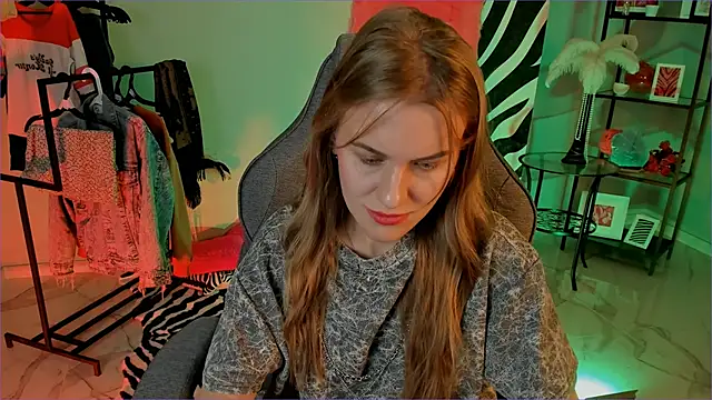 VanessaMates online show from September 11, 2025, 6:02 am