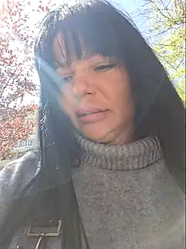 Ella sweety00 online show from April 16, 2026, 10:16 am