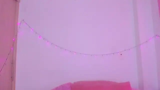 Abby roussee online show from November 12, 2025, 12:38 pm