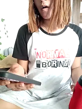 Cutie Shruti online show from October 24, 2025, 8:55 am