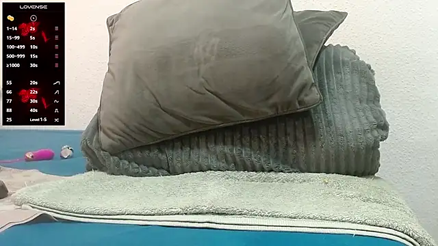 JackieWilliams  online show from October 23, 2025, 9:19 am