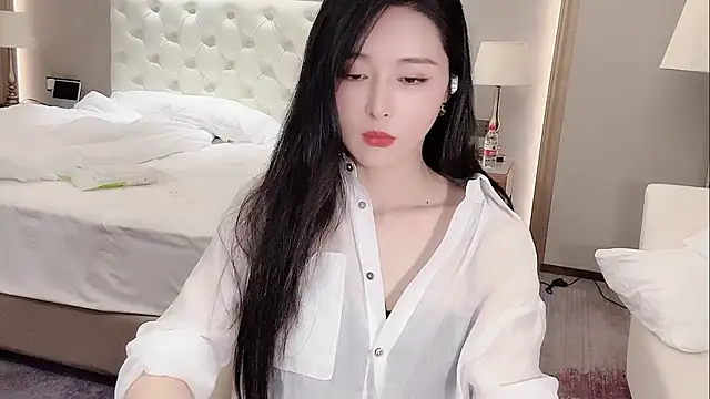 Snapshot of Ianxuan chatting on October 18, 2025, 2:40 pm Ianxuan online show from October 18, 2025, 2:40 pm
