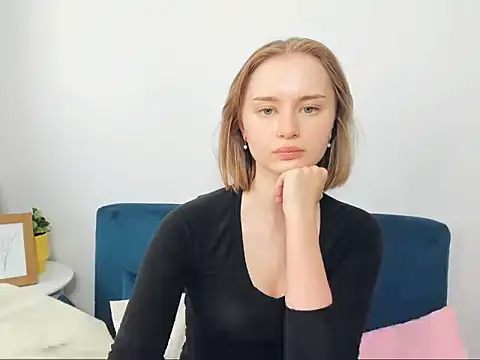 GraceTeenX online show from September 13, 2025, 2:17 pm