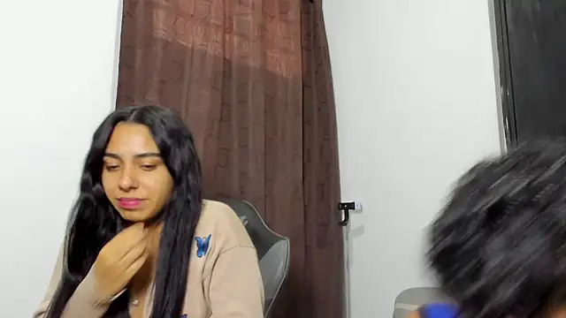 violet and myers online show from December 3, 2025, 8:07 pm