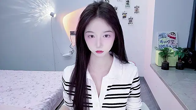 suger-TT online show from October 10, 2025, 1:21 pm