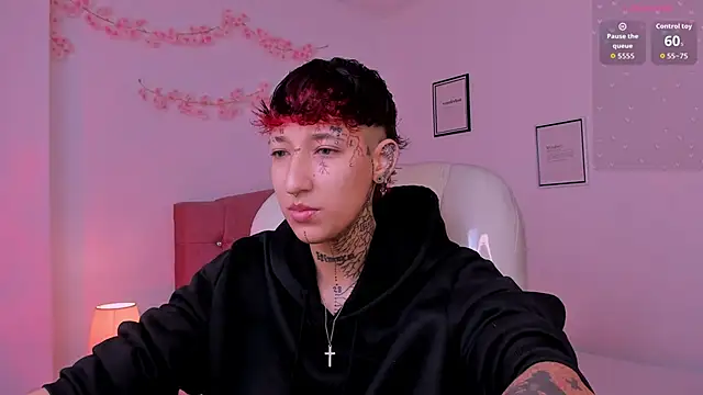 Luci Rose online show from April 9, 2026, 5:07 pm