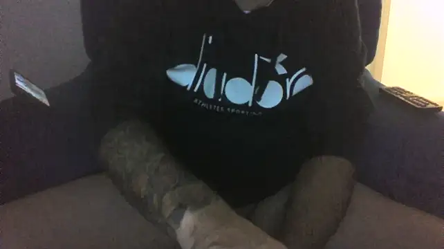 lukeluke69 online show from November 3, 2025, 9:38 pm