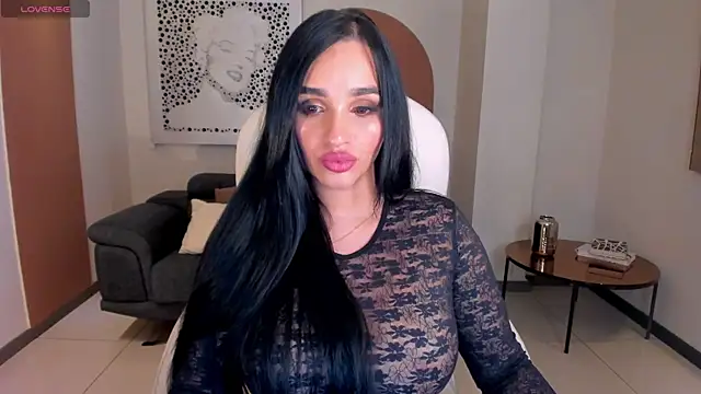 Snapshot of NovaSpencer chatting on September 21, 2025, 6:09 pm NovaSpencer online show from September 21, 2025, 6:09 pm