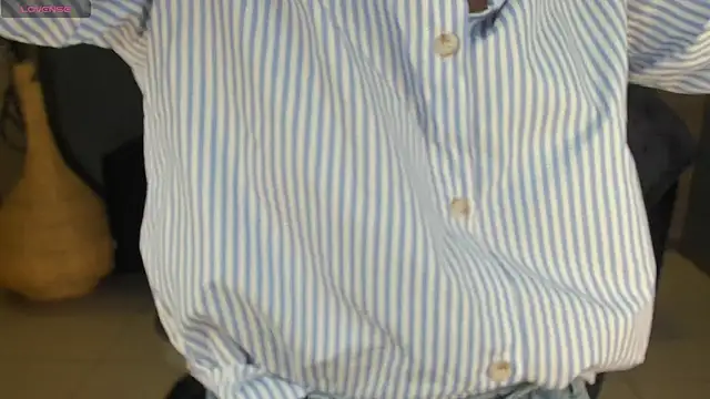 Snapshot of MilaColeman chatting on October 5, 2025, 4:33 am MilaColeman online show from October 5, 2025, 4:33 am