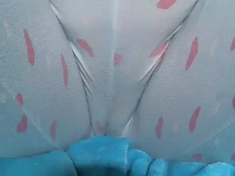 Snapshot of Darkplay_extreme chatting on November 2, 2025, 1:13 pm Darkplay extreme online show from November 2, 2025, 1:13 pm