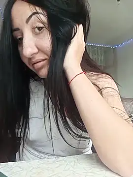 Lili Doris online show from September 28, 2025, 11:04 am