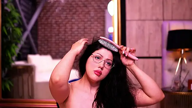 Snapshot of AlenaCapricious chatting on May 8, 2026, 6:13 pm AlenaCapricious online show from May 8, 2026, 6:13 pm