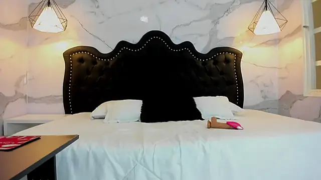 Snapshot of anna2809 chatting on November 27, 2025, 11:45 am anna2809 online show from November 27, 2025, 11:45 am