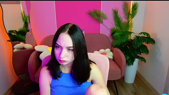 MonikaCarter online show from September 27, 2025, 3:17 pm