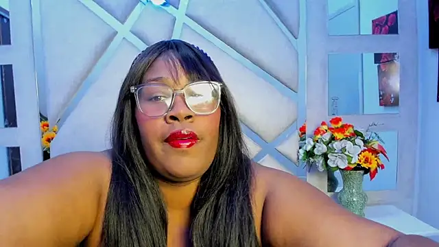 Snapshot of Bloom_B chatting on February 27, 2026, 2:06 pm Bloom B online show from February 27, 2026, 2:06 pm