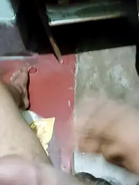 modelmanr online show from April 8, 2026, 6:41 pm