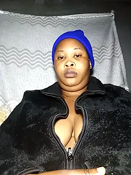 Snapshot of OCEANSQUITERXXX chatting on October 28, 2025, 12:36 am OCEANSQUITERXXX online show from October 28, 2025, 12:36 am