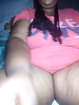 Snapshot of OCEANSQUITERXXX chatting on November 7, 2025, 12:10 am OCEANSQUITERXXX online show from November 7, 2025, 12:10 am