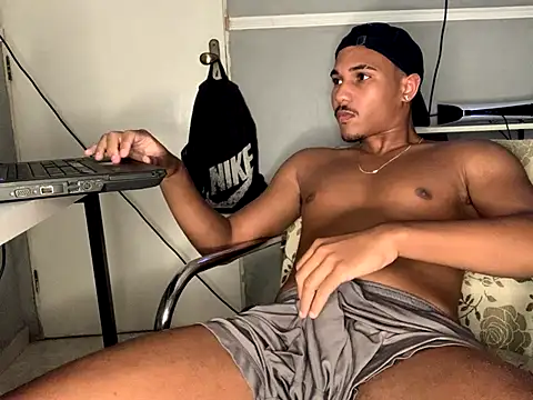 edualqxo online show from October 19, 2025, 5:57 pm