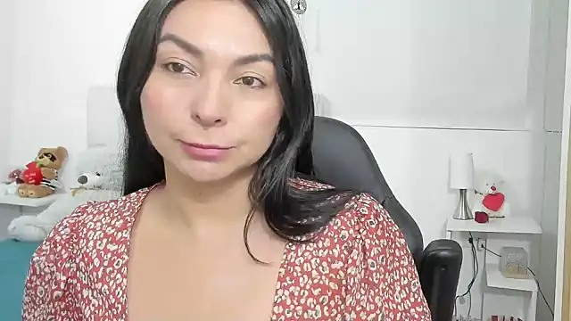 Snapshot of Ms_milarose chatting on July 15, 2026, 11:54 pm Ms milarose online show from July 15, 2026, 11:54 pm