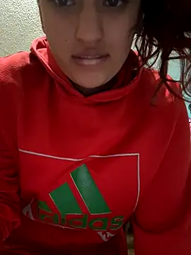 naomirouse  online show from November 9, 2025, 8:40 pm