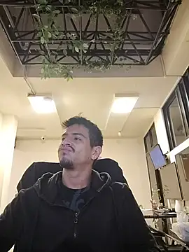 Snapshot of Juann-cock chatting on June 18, 2026, 4:02 am Juann-cock online show from June 18, 2026, 4:02 am