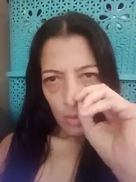 ShaunaDream online show from October 4, 2025, 2:04 pm