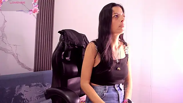 ShaunaDream online show from January 8, 2026, 5:32 am