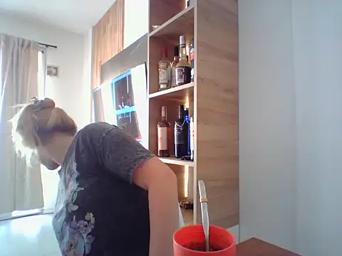 Snapshot of ayebran chatting on September 30, 2025, 11:48 am ayebran online show from September 30, 2025, 11:48 am