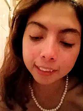 MoonBlueSex online show from September 19, 2025, 4:03 am