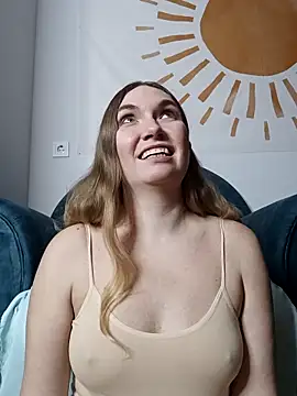 KisaVixen online show from February 6, 2026, 5:49 pm