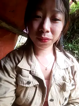 mayly lucky online show from September 14, 2025, 2:11 am