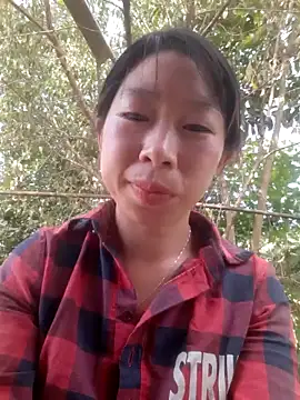 mayly lucky online show from September 17, 2025, 6:26 am